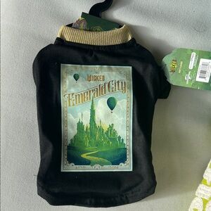 Wicked Emerald City Dog tee